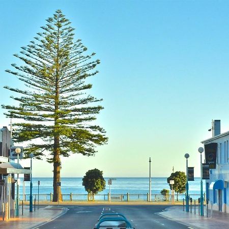 Beachfront Voyager Motor Inn Burnie Kültér fotó