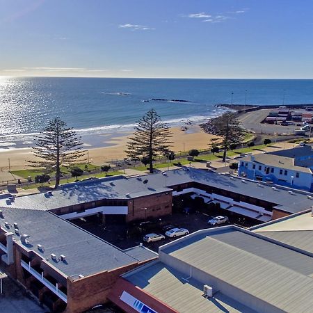 Beachfront Voyager Motor Inn Burnie Kültér fotó